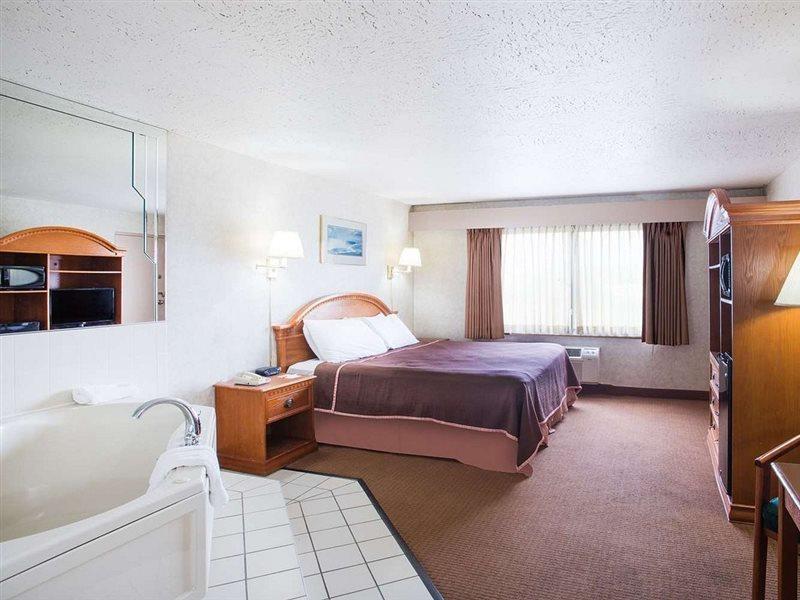 The Niagara Inn Niagara Falls Buitenkant foto